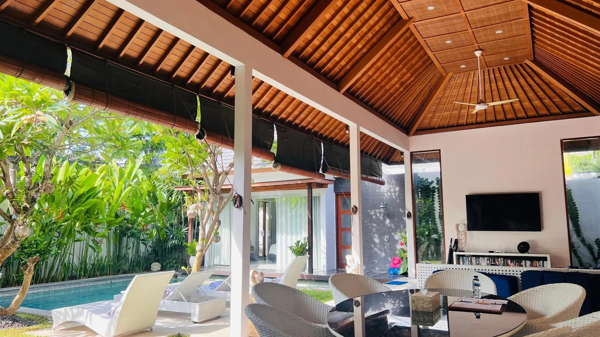 Villa Pacha Seminyak By Best Deals Asia Hospitality  Seminyak (Bali)